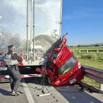 dos-muertos-choque-trailer-auto-mexico-puebla