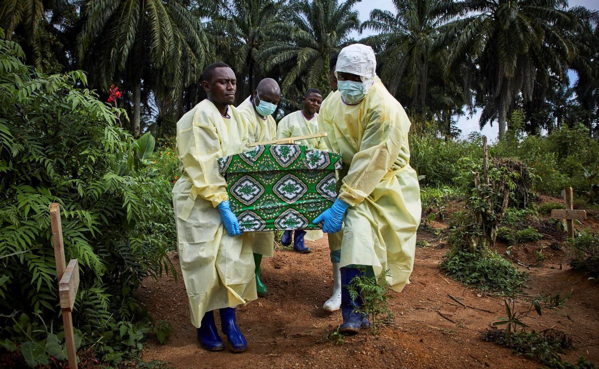 entierro-de-victima-de-ebola-en-rd-del-congo